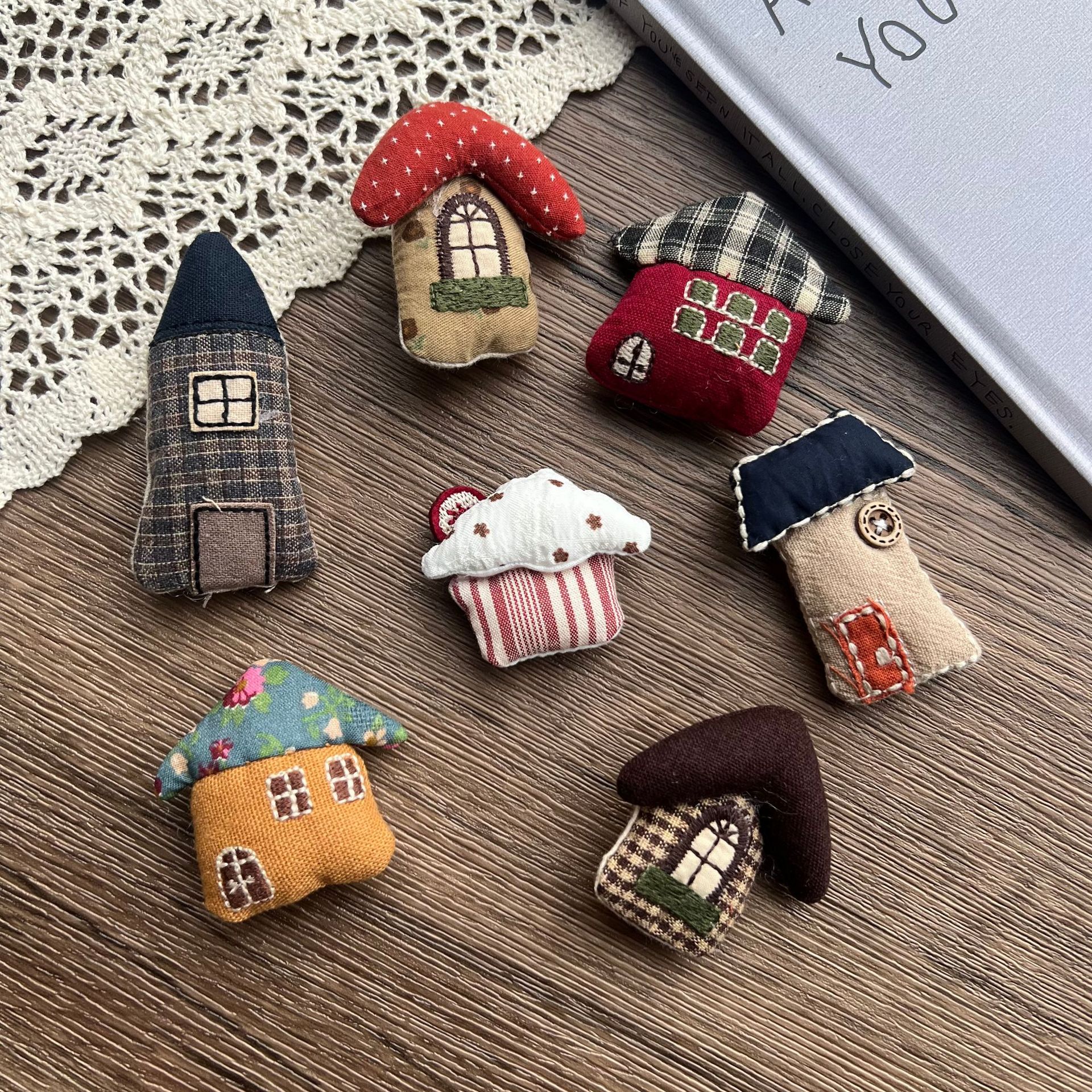 Stuffed Fabric Mushroom House  – Embellish Craft Bewertung und Preis