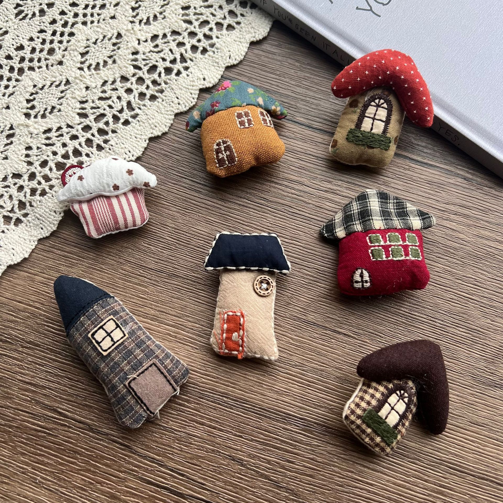 Stuffed Fabric Mushroom House  – Embellish Craft Bewertung und Preis