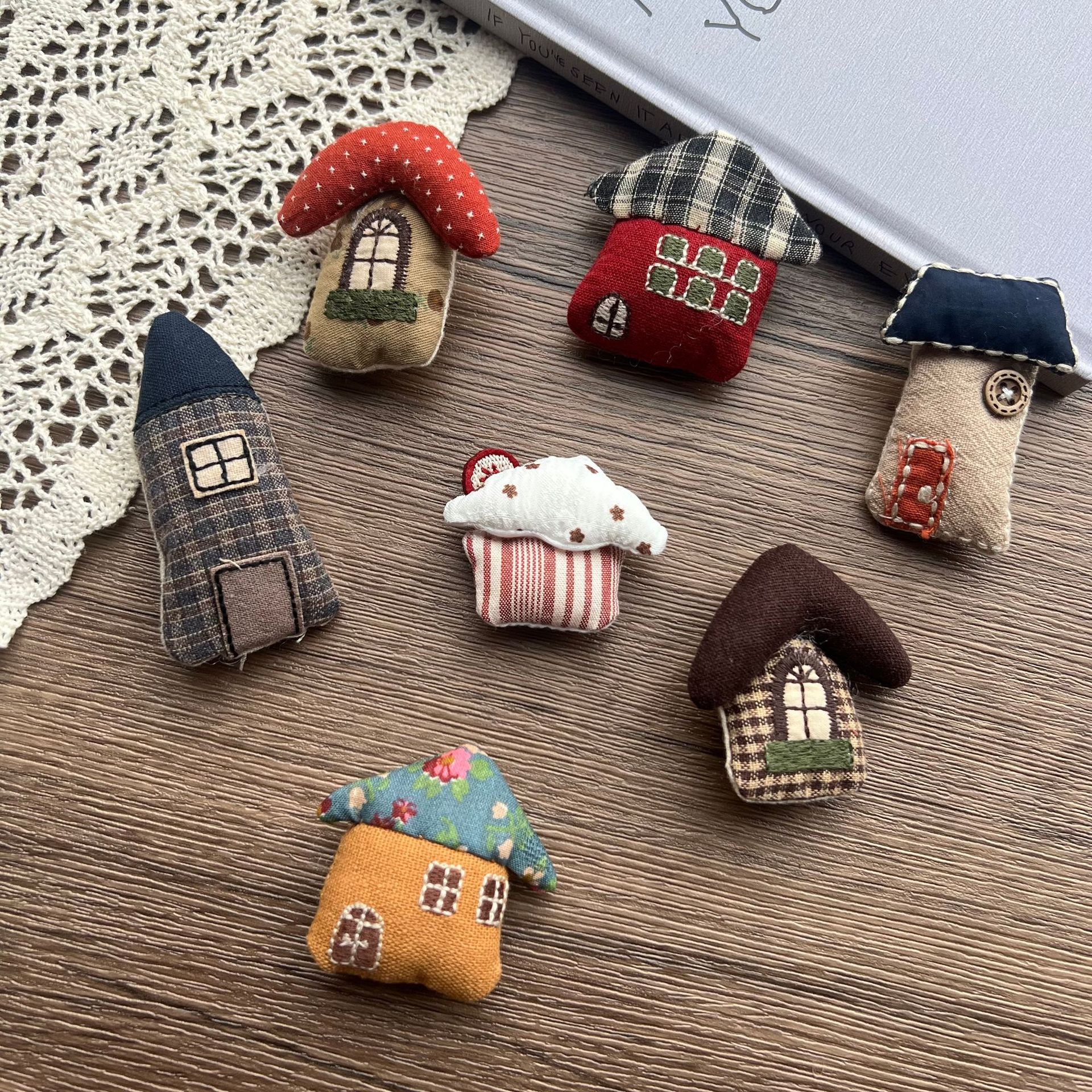 Stuffed Fabric Mushroom House  – Embellish Craft Bewertung und Preis